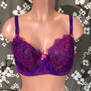 Victoria's Secret Intimates & Sleepwear - NWOT VICTORIAS SECRET Very Sexy Unlined Demi Bra Victoria's Secret Intimates & Sleepwear - NWOT VICTORIAS SECRET Very Sexy Unlined Demi Bra